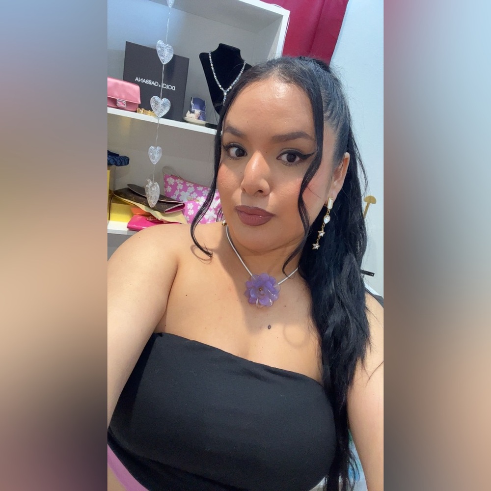 LILA IS LIVE!! Come Shop! 🔥💖🐈‍⬛ - Picture 15 of 17